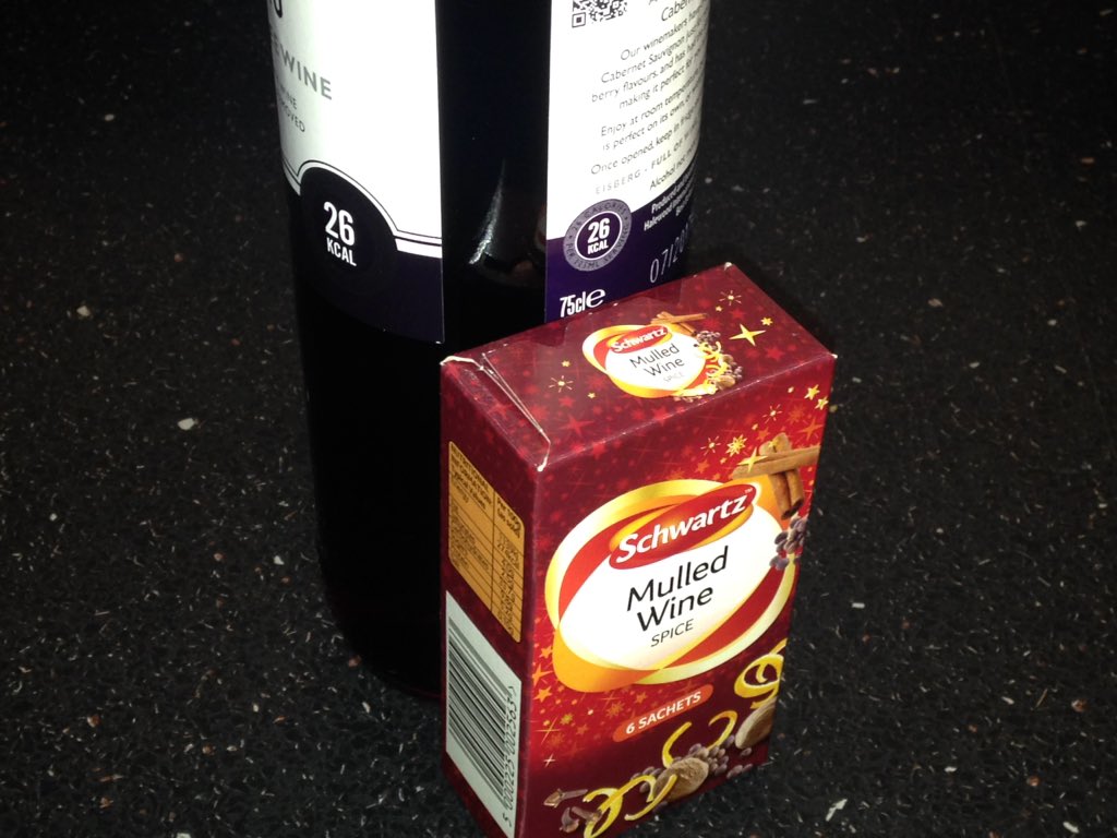 stephina601's tweet photo. Banging Friday night 🍷👎🏻 https://t.co/who37gqT4M