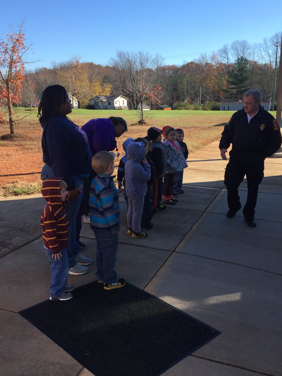 Lincoln_RCS's tweet photo. Thank you OHFD and Fire Marshal T. Curry for spending the day with our students.  They all loved the Smokehouse. https://t.co/zpyPhvB5Td