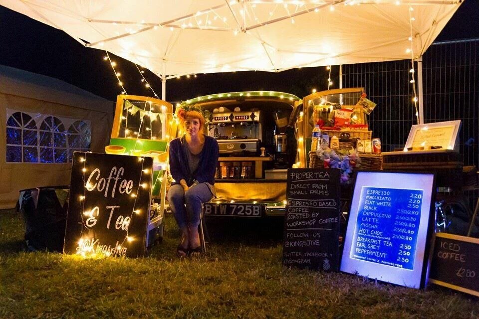 KingsJive's tweet photo. Fairy lights, they're just even more special this time of year. 🎅 https://t.co/p5zStTbDqw
