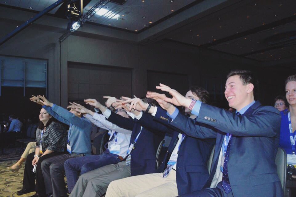 dowhighdeca's tweet photo. Day 20 #DECAMonthPhotoChallenge #beEPIC #dhsdeca #austenzhufingerwave #dothewave #didntknowthem #meetstrangers https://t.co/NCZY70TsaZ