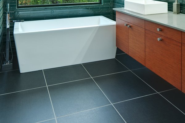 nardotrealtor's tweet photo. Bathroom Renovations a Germophobe Would Love, from @HouseLogic https://t.co/lIsTPk23QX https://t.co/YLpqzPo8VV
