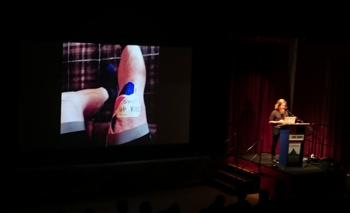 MyOutdoorsRun's tweet photo. .@kendalmountain #Endurancesession @Conway_Sean "writing shut up knee on your knee doesn't help" https://t.co/HrXuTwzSv6