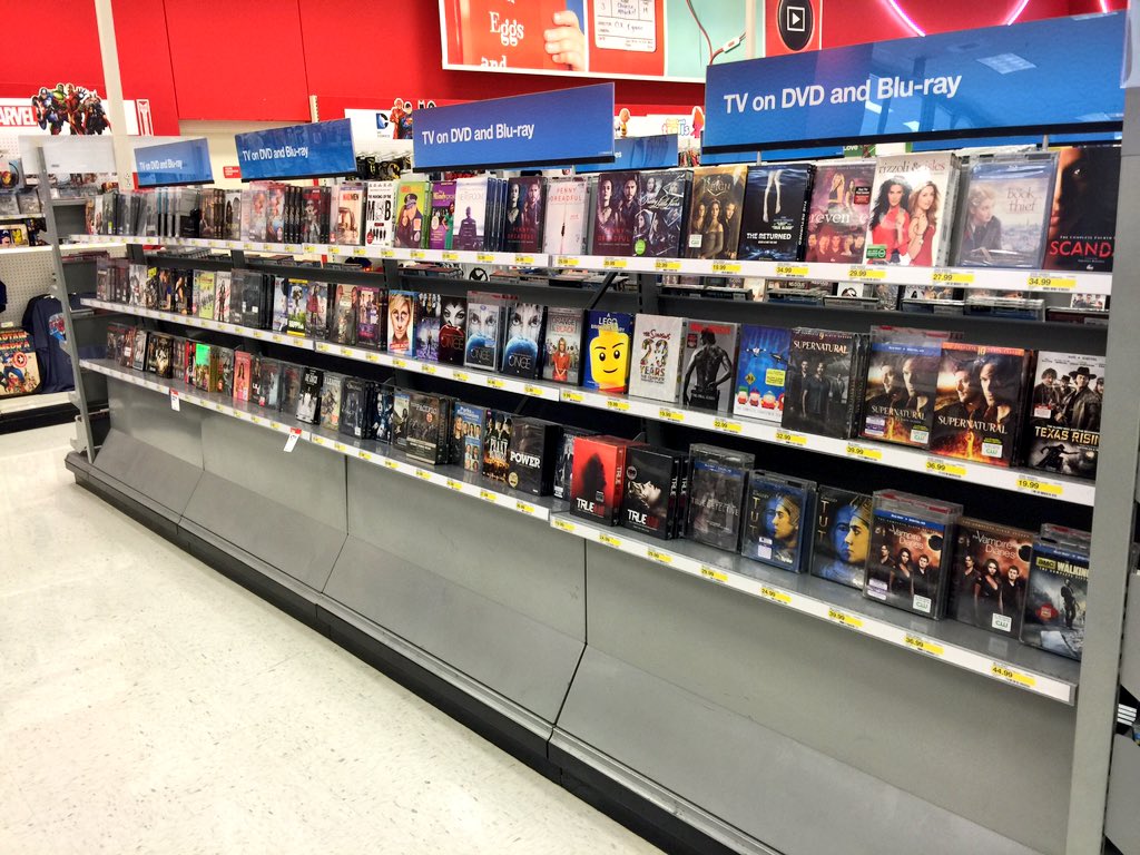 NickE4TGT's tweet photo. Movies are stocked up and ready for #BlackFridaySales at #T2042 #ZeroOuts #DrivingSales #ReducingShortage ππΌ https://t.co/eYXHRTH0aW