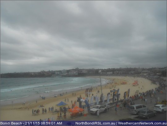 BondiWeather's tweet photo. #Bondi Beach #Weather Today: Max 21 degrees. Cloudy. https://t.co/SEJSCyB8lO https://t.co/7n1EV9PN6n