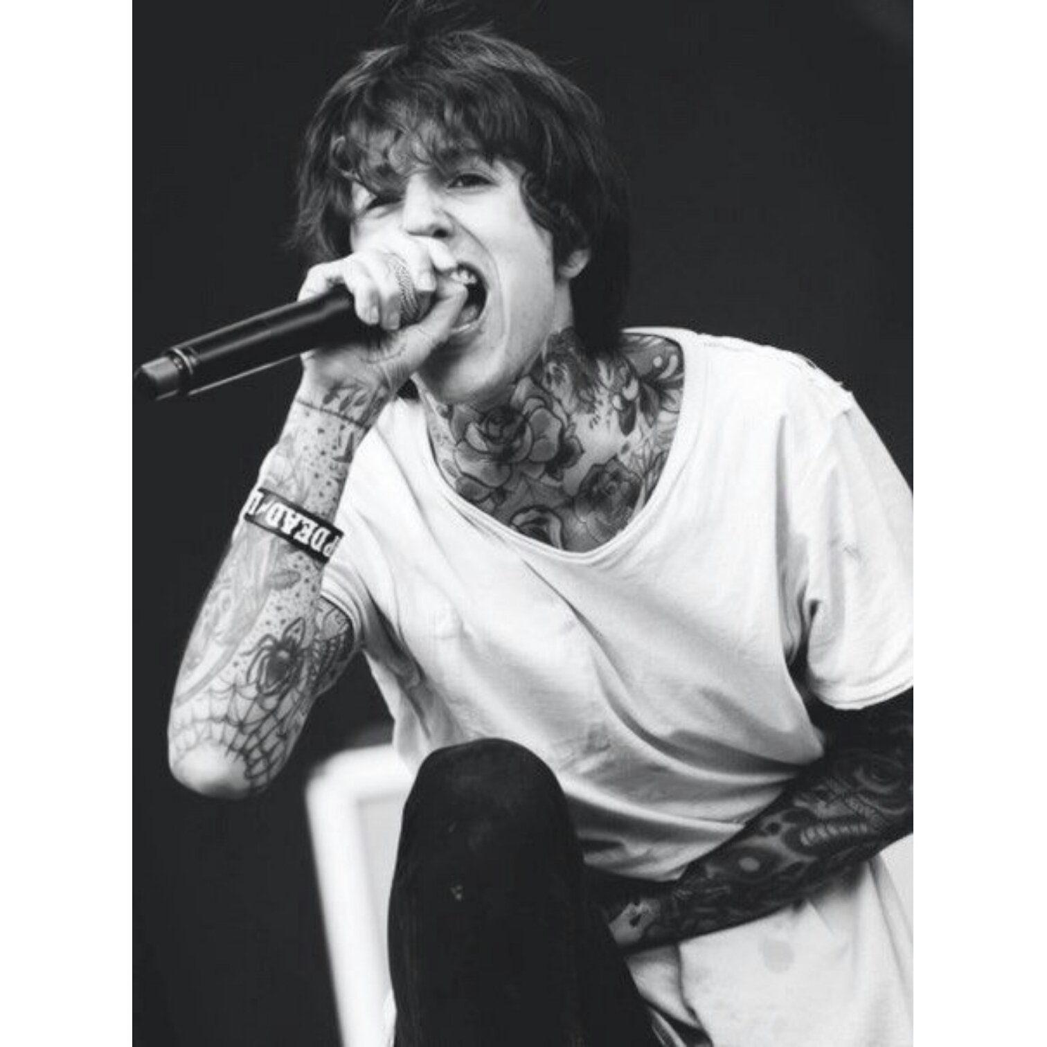 \I will follow you\
Happy Birthday Oliver Sykes 