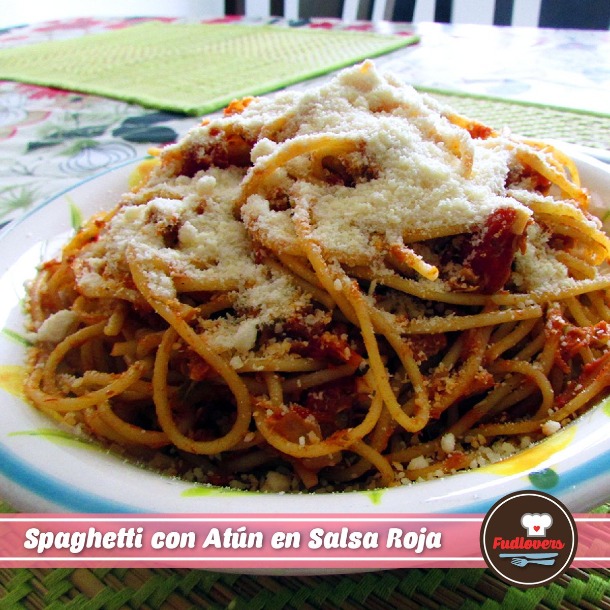 FudloversPty's tweet photo. Nada como un buen plato casero... hmmm 

#fudlovers #hambre #spaguetti #italiano #pasta #italiana #comida https://t.co/8zyfJpj8dg