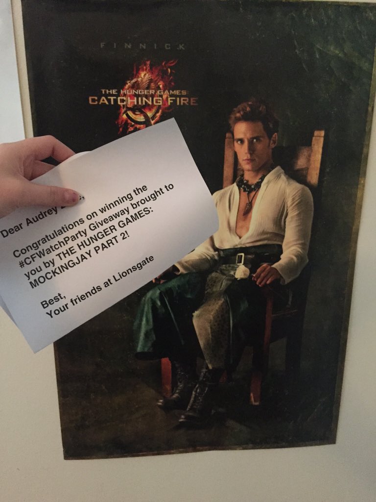igniteverdeen's tweet photo. thanks @TheHungerGames for the awesome finnick poster i won in the #cfwatchparty ! https://t.co/2niNgZcJO1