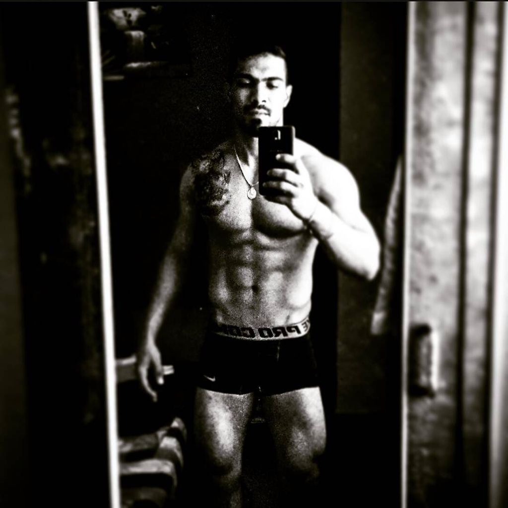 NUTRiBULLETFans's tweet image. Underconstruction
Never ending journey

Team S.Q.U.A.T.S
#6pack #8pack #procombat #nike #inked #musclepower #muscle…