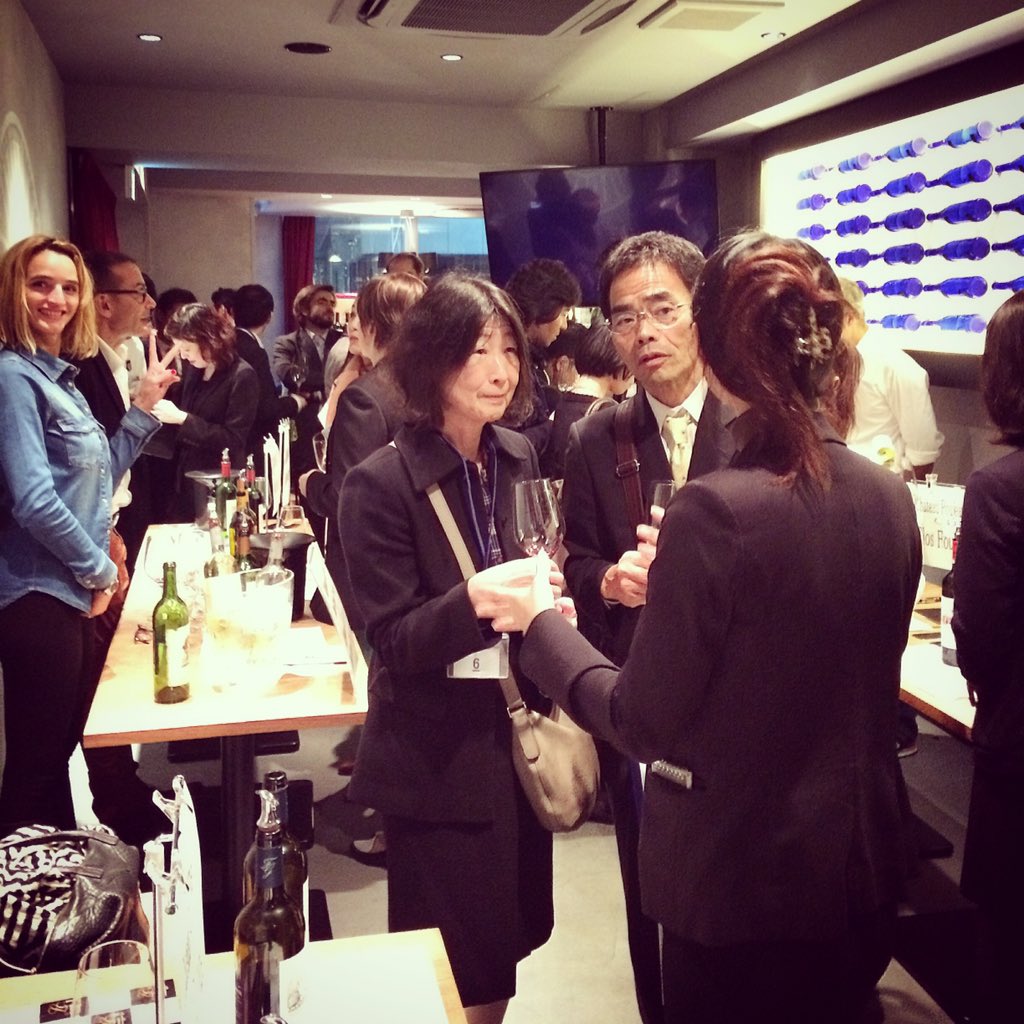 #Bordeauxoxygene is in Tokyo to promote #bordeaux wines / Cool tastings with <a href="/PierothJapan/">ピーロート・ジャパン公式（Pieroth Japan）</a> cc <a href="/BordeauxWines/">Bordeaux Wines</a>