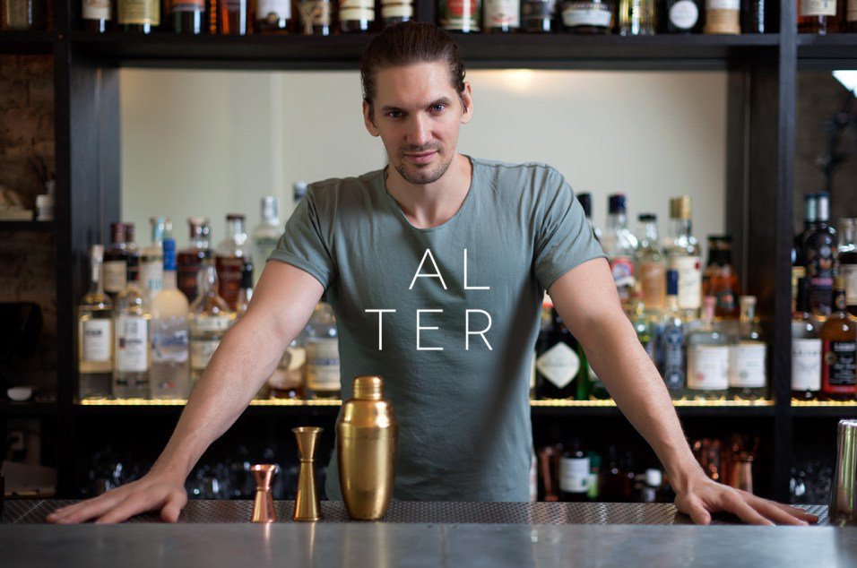 NYC’s @MaceBarNYC / <a href="/Nico_de_Soto/">Nico de Soto</a> Cocktail Bar PopUp at @AlterMiami during <a href="/ArtBasel/">Art Basel</a>  spiritedmiami.com/breaking-nycs-…