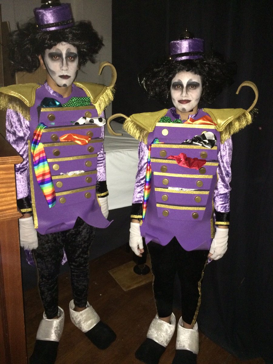HGonar's tweet photo. La murga infantil @Paralepipedos ya tiene disfraz. Te gusta? https://t.co/y9owsWvgXu