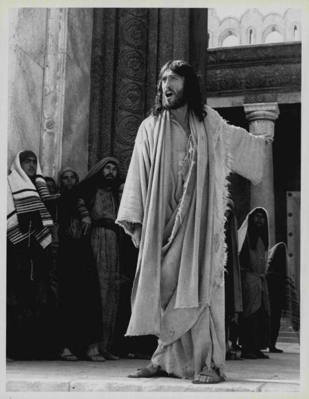 antonio_mitri's tweet photo. Robert Powell in a scene from the epic mini series JESUS OF NAZARETH created and directed by Zeffirelli Franco https://t.co/NDiwGN59f7