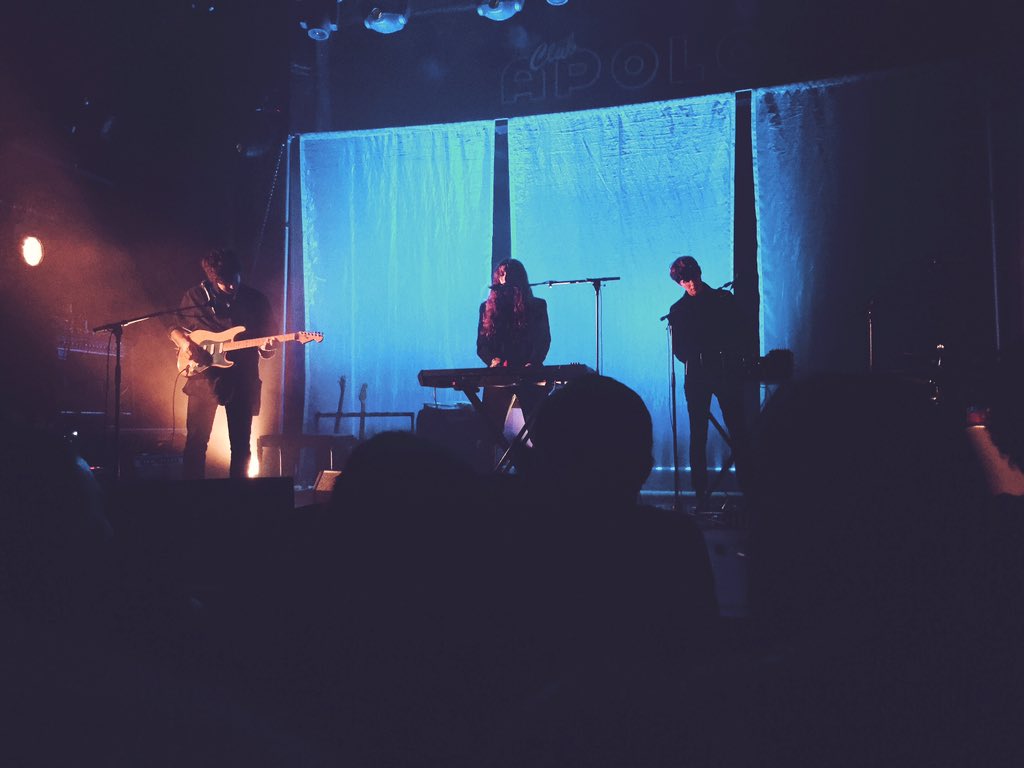 paniko_nuclear's tweet photo. Impecables y emotivos Beach House. ¡Grandes! https://t.co/rDCSNKJ2Gy