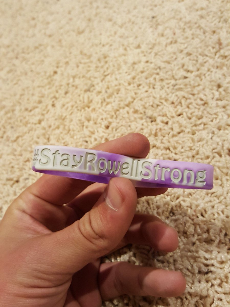 rhodesy_14's tweet photo. They have arrived!! #StayRowellStrong https://t.co/8RpSEw7GLn