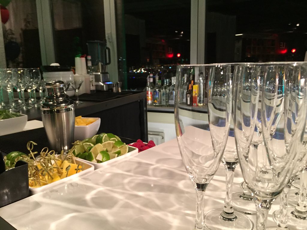 ScroppinoClub's tweet photo. gezelligheid in Amsterdam vanuit Level11 cocktailparty https://t.co/wGXA0b9hBD