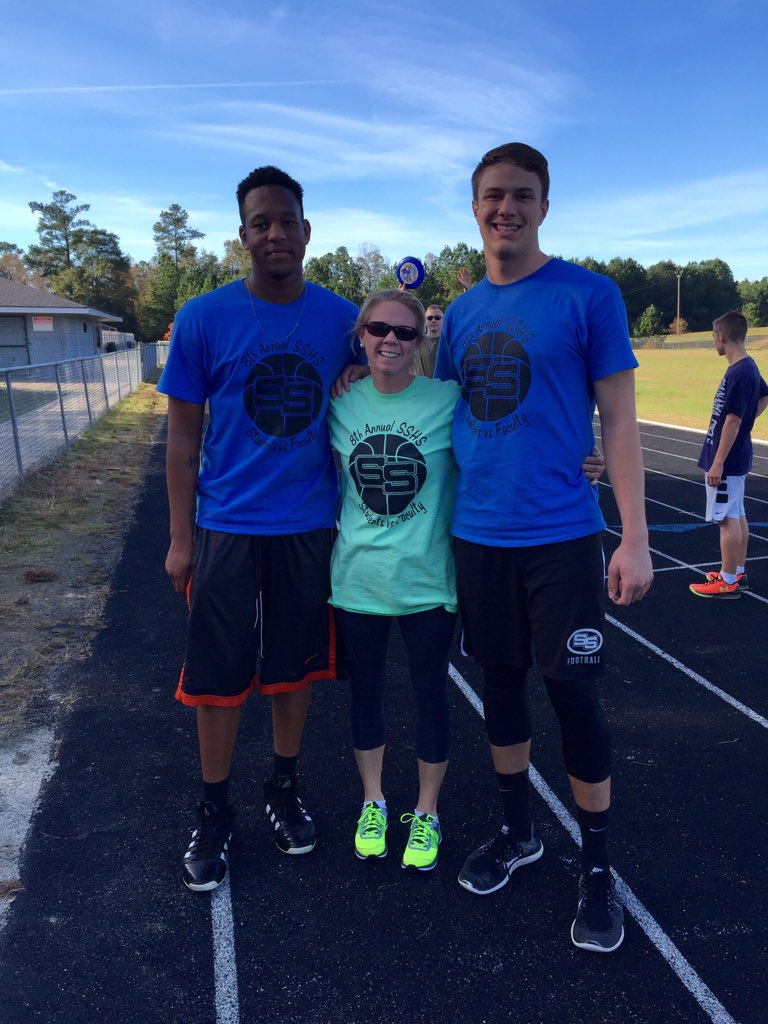 Cassidy Stecenko tweet media