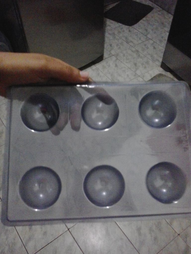 Ana_Carolina156's tweet photo. Preparativos para vendas de trufas ..
Amanha comprar os ingredientes e mão na massa #lucroextra https://t.co/aBOMBWJU8v