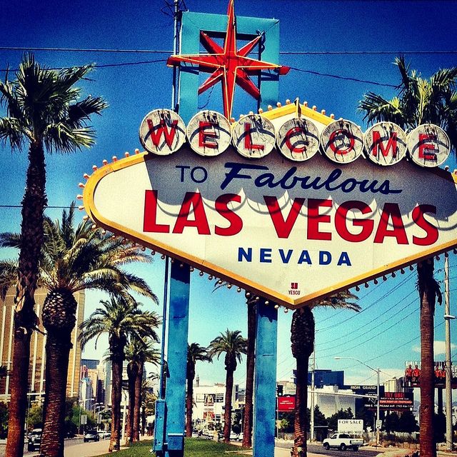 SteeleDancer's tweet photo. Hello Vegas!  I am back in you!  Let's get wrecked!  #HomeSweetHome #HomeMeansNevada #BreakUpToTurnUp https://t.co/AQHikgdWHd