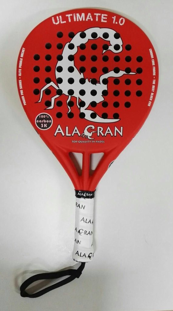 Acércate a probar toda la gama ALACRAN. #Padel #valencia #ribarojadelturia