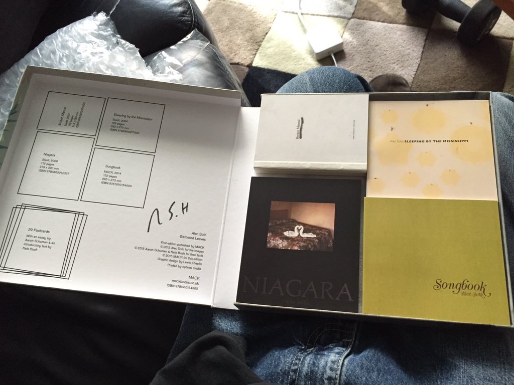 CrossfireKO's tweet photo. Thanks for the inspiration @LBMBooks @MACK_books @SteidlVerlag #gatheredleaves https://t.co/1aNEPo5sjX