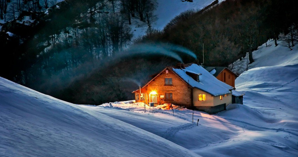 X Ploregroup Travel On Twitter Snow Fireplace Mountain Cabin