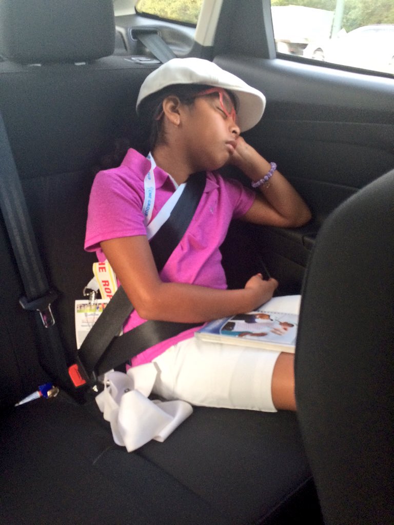 LPGAGirlsGolf's tweet photo. That's s wrap on day 3! π€π€ #BeansWeek #CMEGroupLPGA https://t.co/aWKtgDXg3n
