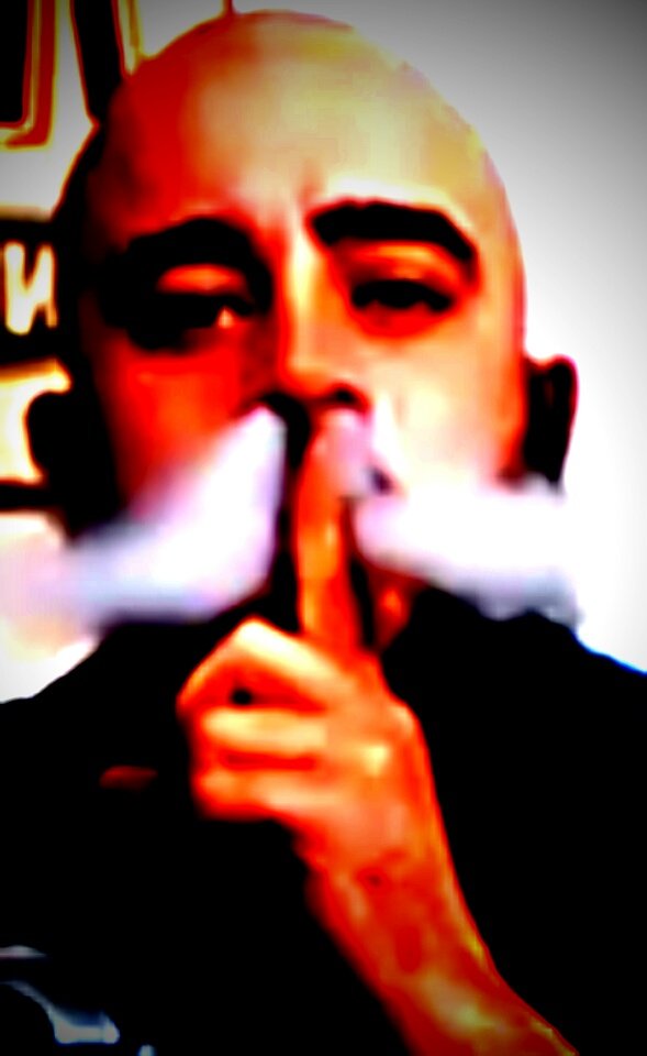 theluckyboy83's tweet photo. #cloudchasing #vapour #ecig https://t.co/M2yq4Q1ANV