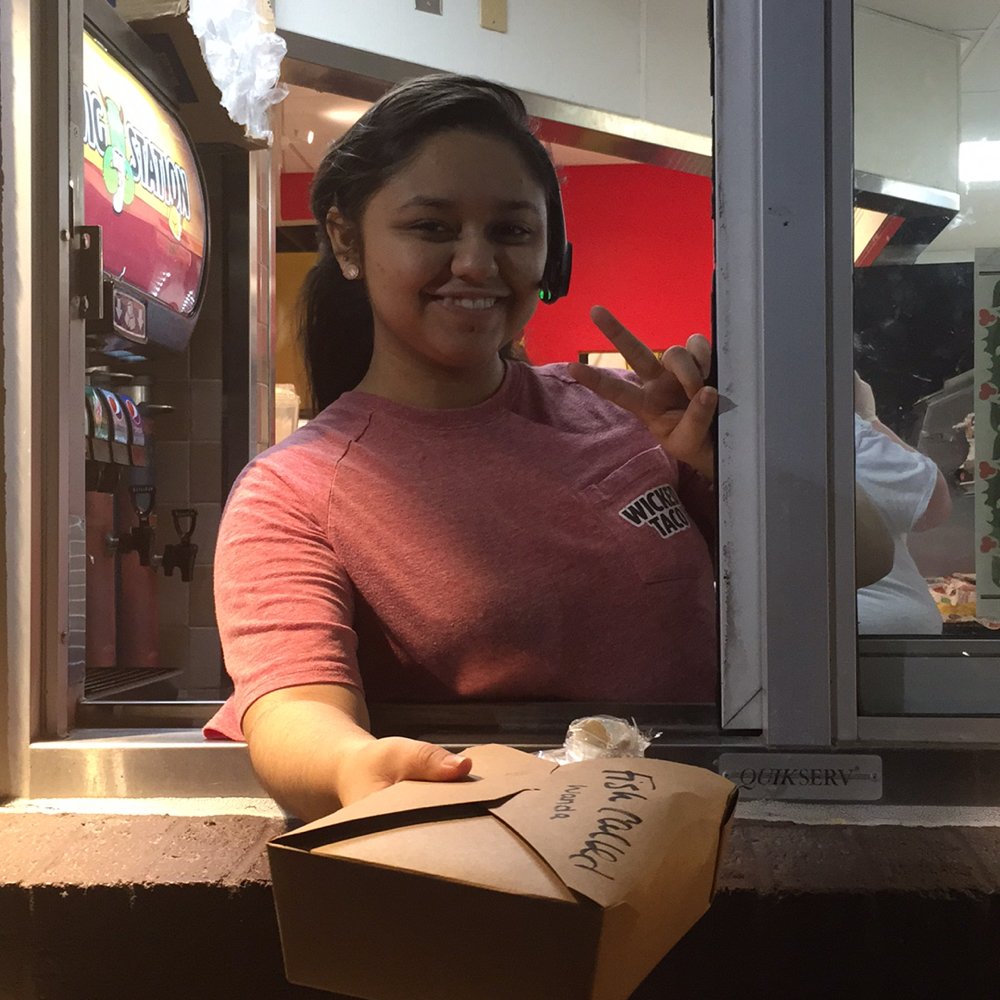 stuffipost's tweet image. First time trying @WickedTacoRDU, on the way to King's Jewels! @WickedTacoRDU @getstealz