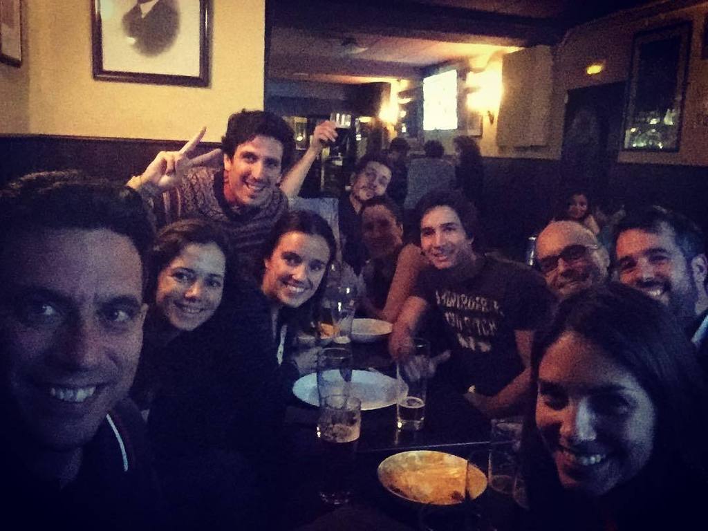 sebasmuriel's tweet photo. .. una con los #MIBers en barcelona :) .. gran sesión, me lo he pasado muy bien, muchas gr… https://t.co/4AR0sclwFH https://t.co/ceXqXqNaGS
