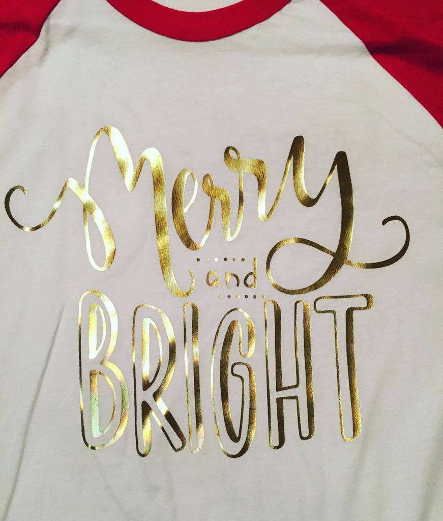 Druthersco's tweet photo. By wildlilaclettering Check out that gold!  @favoredbyfaith picked the best tee and color combo for my merry and br… https://t.co/Qi9kn9huNR