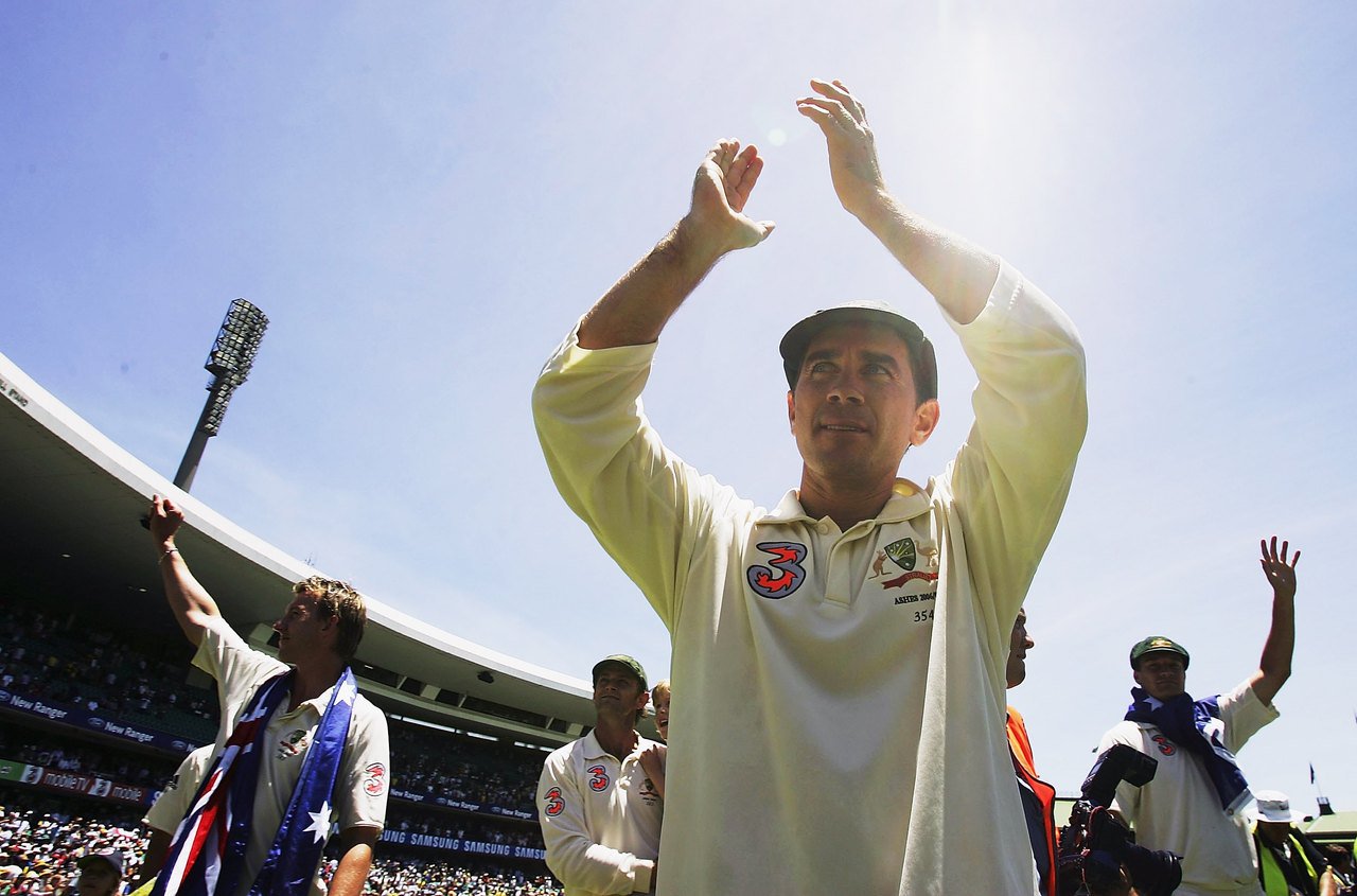 Happy birthday to Scorchers coach & WA legend Justin Langer who turns 45 today!!! Love your work JL!!! 