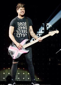 BenvolentBlithe's tweet image. — -