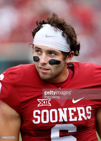 chandlergoodman's tweet photo. "Hi I'm Baker Mayfield and I have DirecTV."

"And I'm Baker Mayfield with cable." https://t.co/XRJDePjNlx