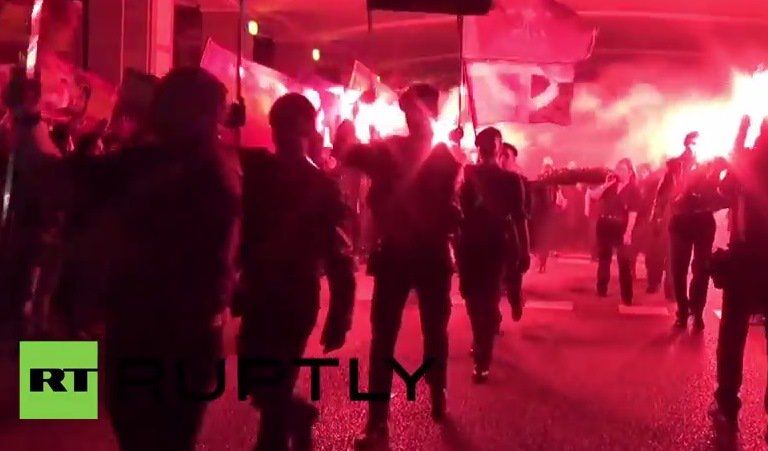 RuptlyUGC's tweet photo. #Spain: #Falangists march through #Madrid on anniversary of former leader's death
https://t.co/Gok5HW8hKh https://t.co/OnIT7ptAcL