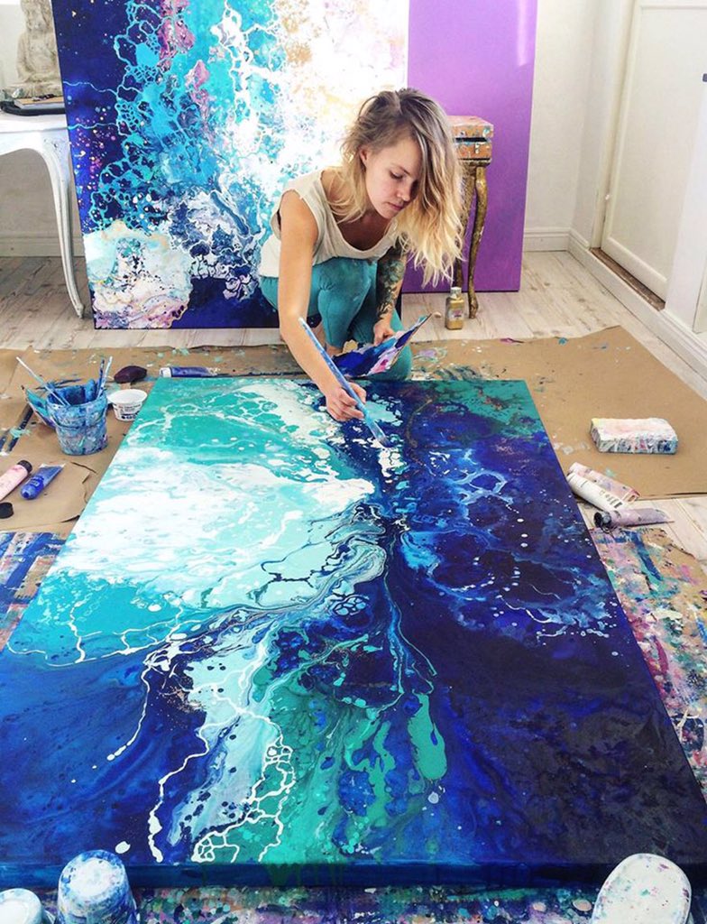 prasertwaitl's tweet photo. I Found My Life’s Path, Which Was A Splash Of Paint Away | Bored Panda https://t.co/6Jjb64UJIS via boredpanda https://t.co/ZbZ9u1CkpO