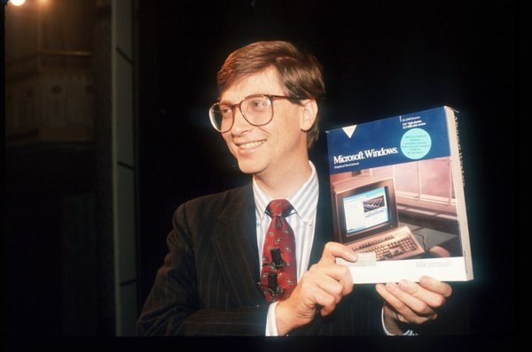 sanyukta_sinha's tweet photo. November 20 marks the 30th anniversary of the launch of first version #Windows OS ,Windows 1.0 #HappyBirthdayWindows https://t.co/SqpqLt4qyE