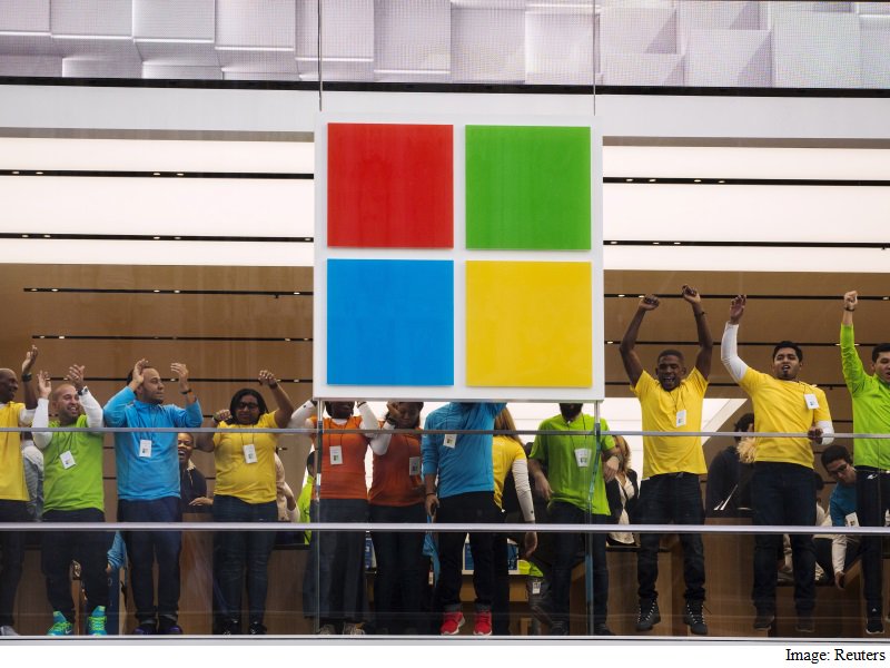 Gadgets360's tweet photo. Microsoft Announces 10 Days of 10 Cent Deals, Xbox One Offers https://t.co/FyCJ3kl3Ak https://t.co/0aGnWYmjgl