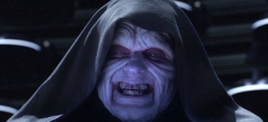 ProblemsOfUS's tweet image. Mom: &quot;Smile for a picture&quot;
Me: 

#EverythingWrongWithTheUS