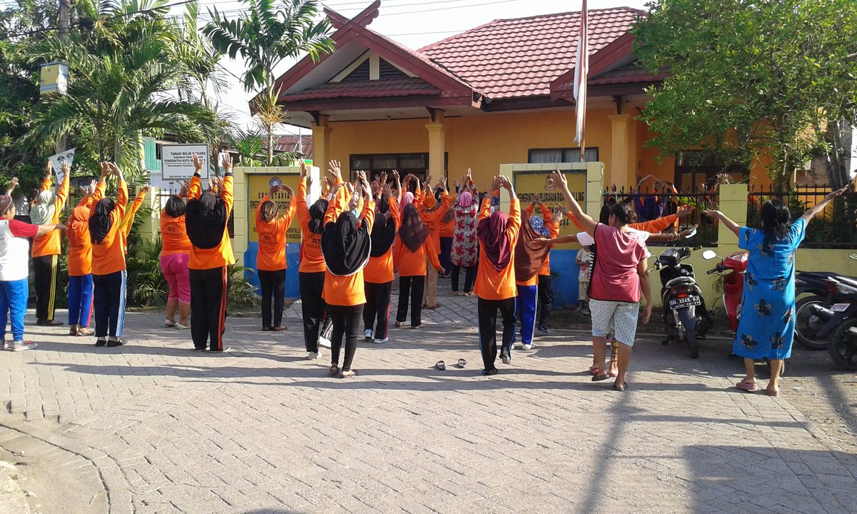 salmiah tweet media