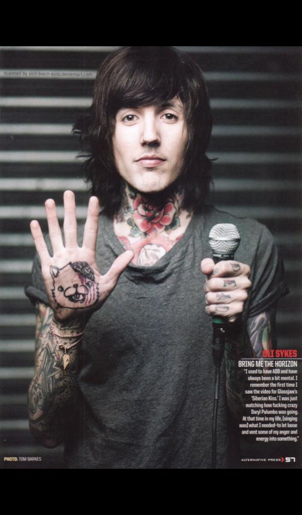 Happy Birthday to the one and only Oliver Sykes! Have an awsome and crazy birthday with the people you love lol! 
