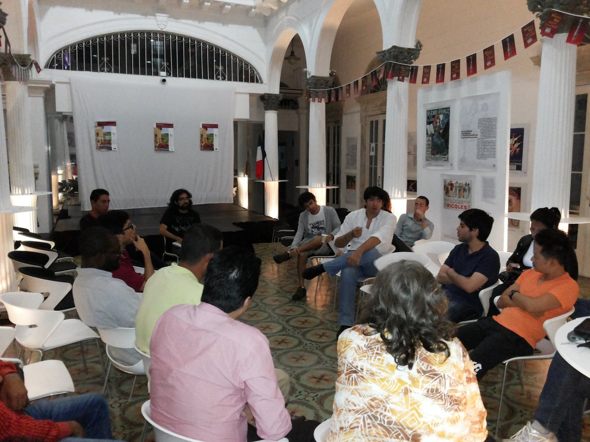 pcolmenares's tweet image. Un momento para reflexionar sobre lo que es #nacionalismo en #Panama en el #CafeFilosofico