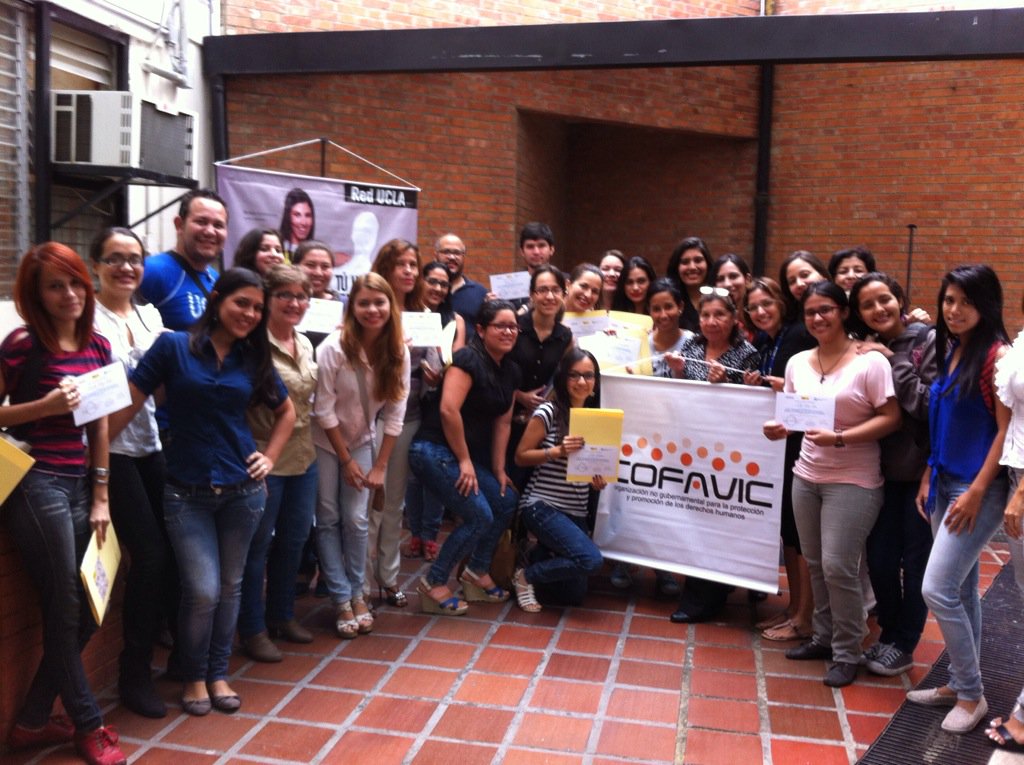 COFAVIC's tweet photo. RT @AIV_RedUCLA: Gracias por la confianza. Un gran éxito el Curso de hoy! @amnistia COFAVIC @cpsicologoslara @DEUcla https://t.co/viWpdQbife