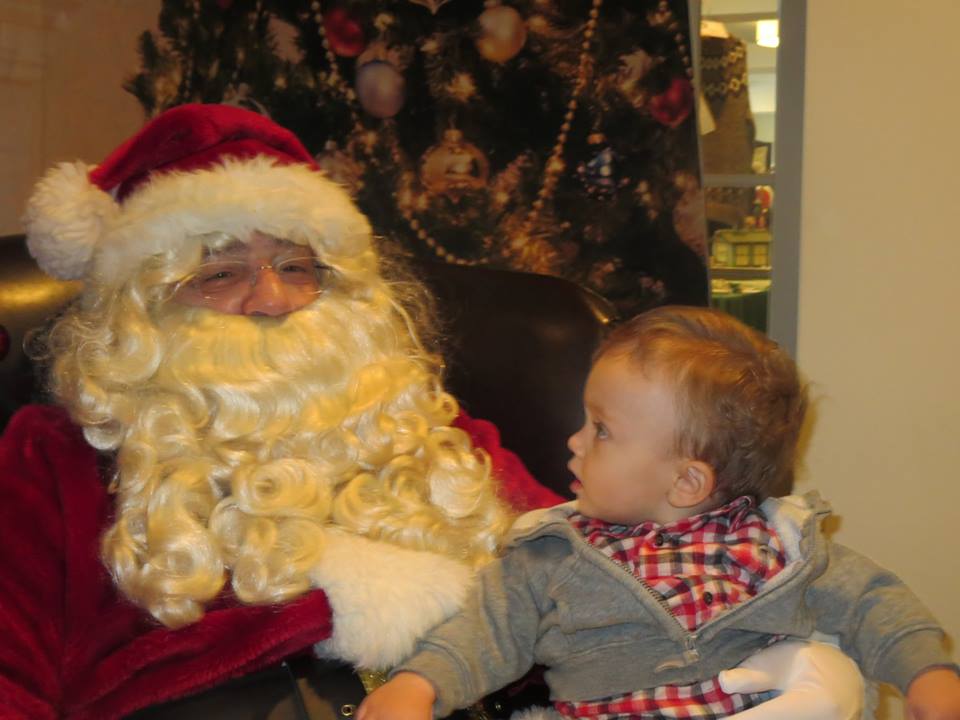 funnygiving's tweet image. @PlayingSanta1 Need a Santa? go to: facebook.com/funnyellis