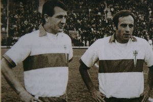 titofouillioux's tweet photo. Adiós  compañero de toda la vida en la UC y amigo del alma en nuestra vida diaria. Hasta siempre y descansa en paz https://t.co/LP9FaLR2pK