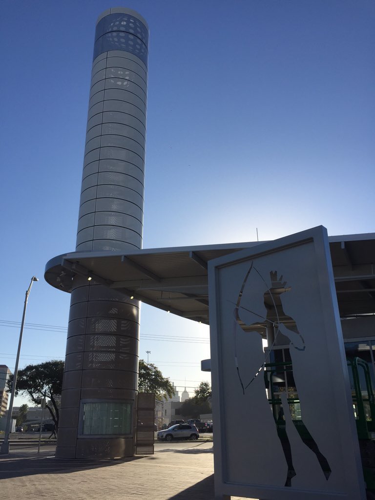L_t_s_o_de_oro's tweet photo. VIA Centro Plaza: One more project under my belt π #keepgodfirstplace #satx #gopro #construction #architecture https://t.co/4gDd2KVHt4