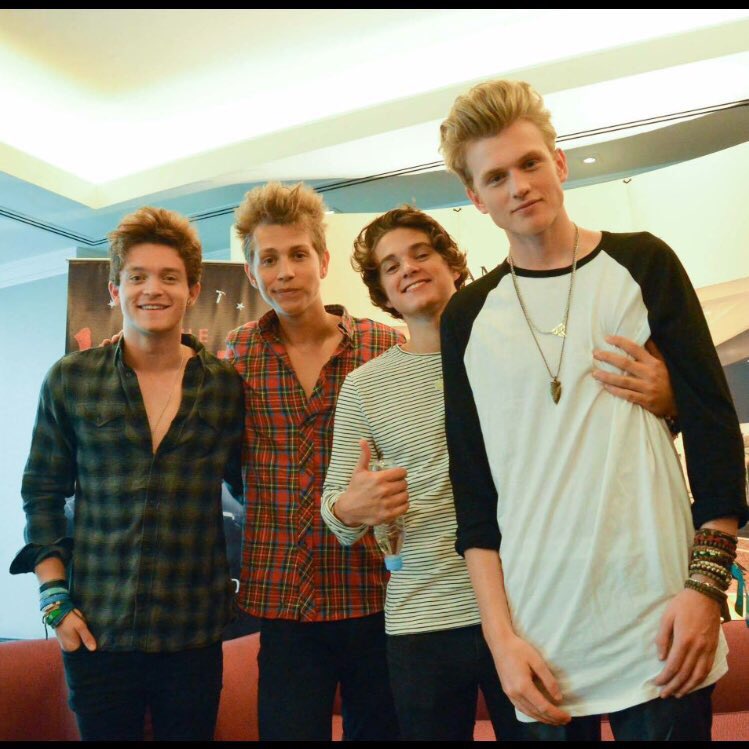 TheVampsband's tweet photo. Who is coming to see us at @Now1053 Holiday show next month? #WakeUp https://t.co/Q16Fpf3oDl