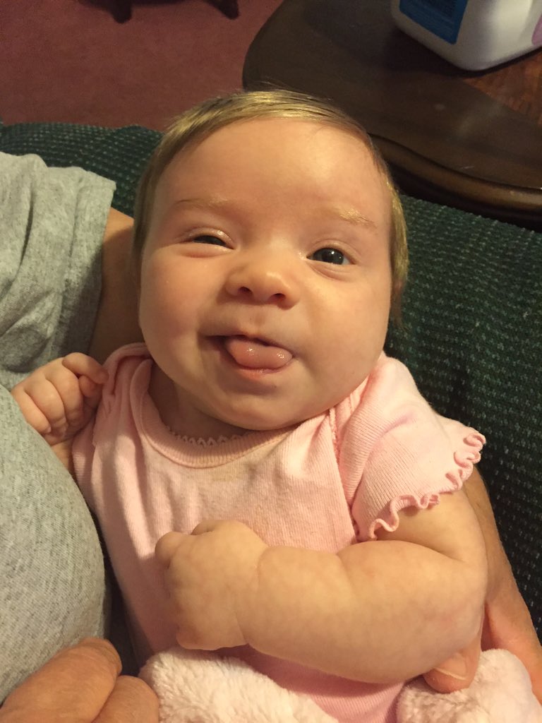 Ohai_Jenny's tweet photo. My purpose in life is being your mommy . 🎀💕 #RyleeMarie #MyWorld #CutestBabyEver https://t.co/3AhwRjzYg3