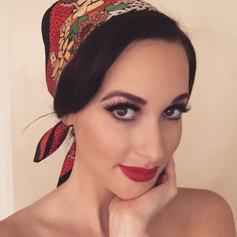 Katie Musgraves (musratkate) Twitter