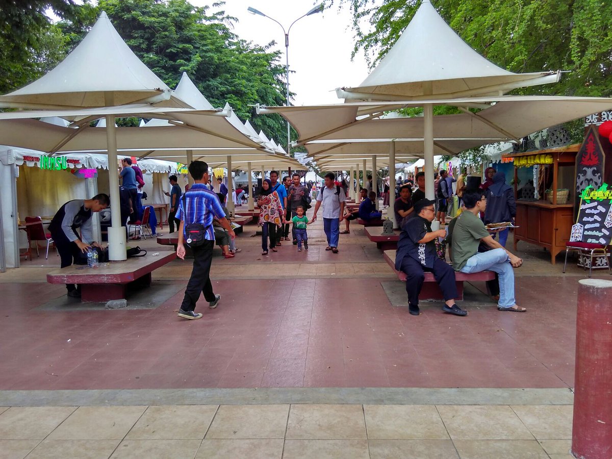 Udah mulai rame nih 😅 Yuk buruan dateng #AlumniHomeComing #SaatnyaGaulBarengAlumni