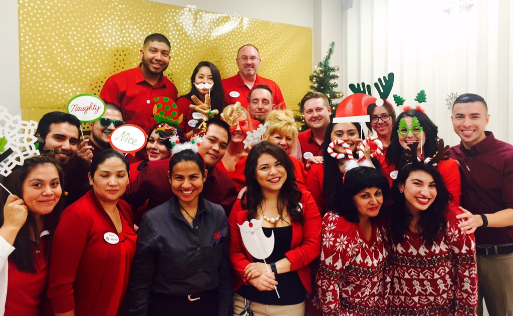 Love to see them win! Green VIBE✅, Green store✅ &amp; Awesome Leaders✅ #thankful4them #theymaketgt <a href="/bigdh42/">Dustin Hamilton</a> <a href="/DiCiccoKim/">Kim DiCicco</a>